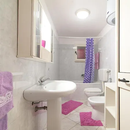 Holiday home Locazione Turistica Villa Cotriero Pool *