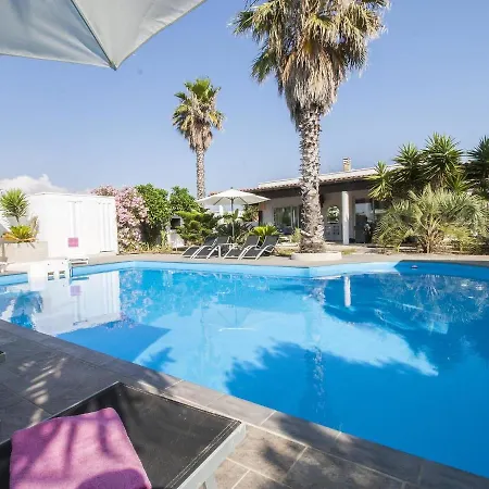 Locazione Turistica Villa Cotriero Pool Holiday home *