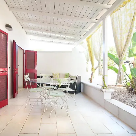 Holiday home Locazione Turistica Villa Cotriero Pool Gallipoli